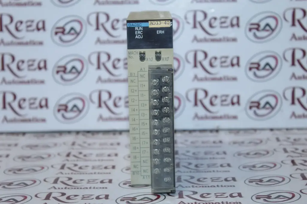 OMRON CS1W-DA08C OUTPUT MODULE
