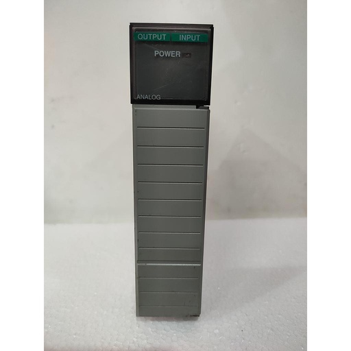 ALLEN-BRADLEY 1746-NIO4V ANALOG INPUT/OUTPUT MODULE